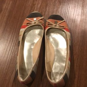 Tommy Hilfiger flats